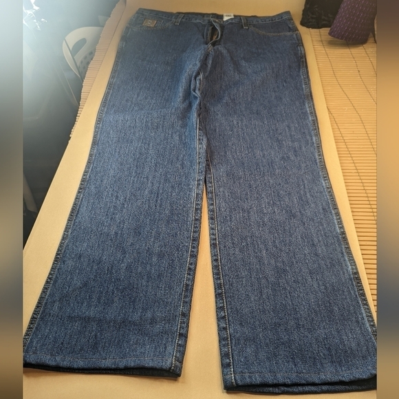 Cinch Western Denim Jeans Men's Bronze Label Slim Fit Med Rise MB90532002. Label